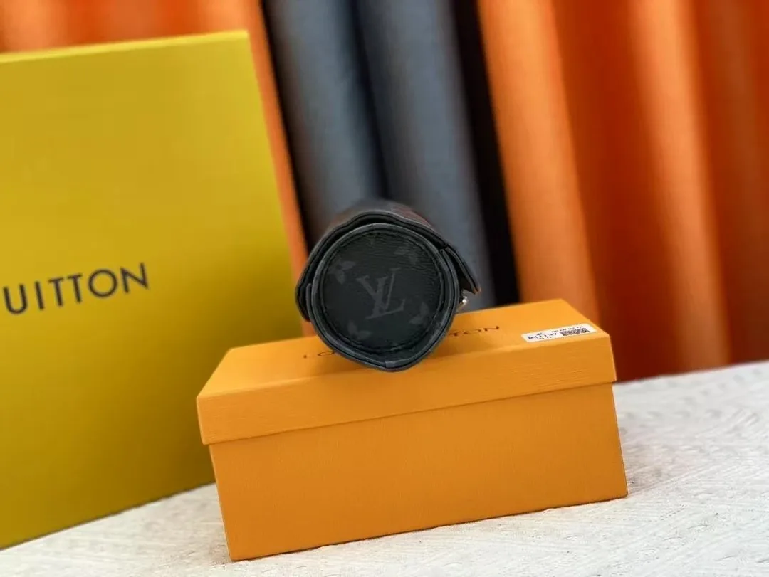 Louis Vuitton Watch Case — photo 9
