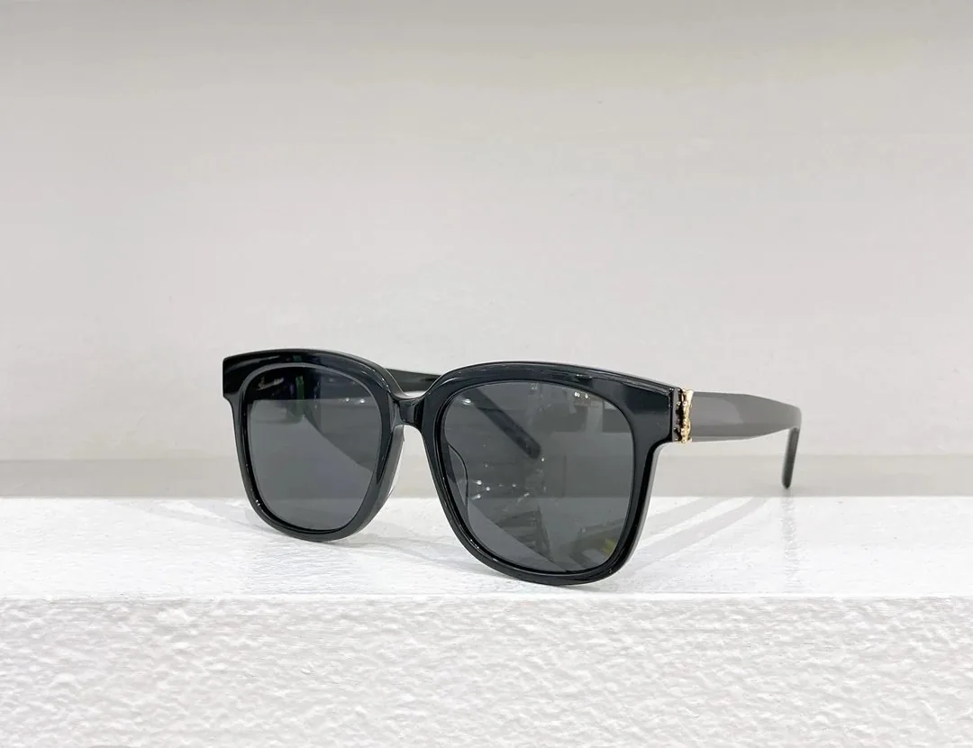 Saint Laurent SL M40 Sunglasses — photo 3