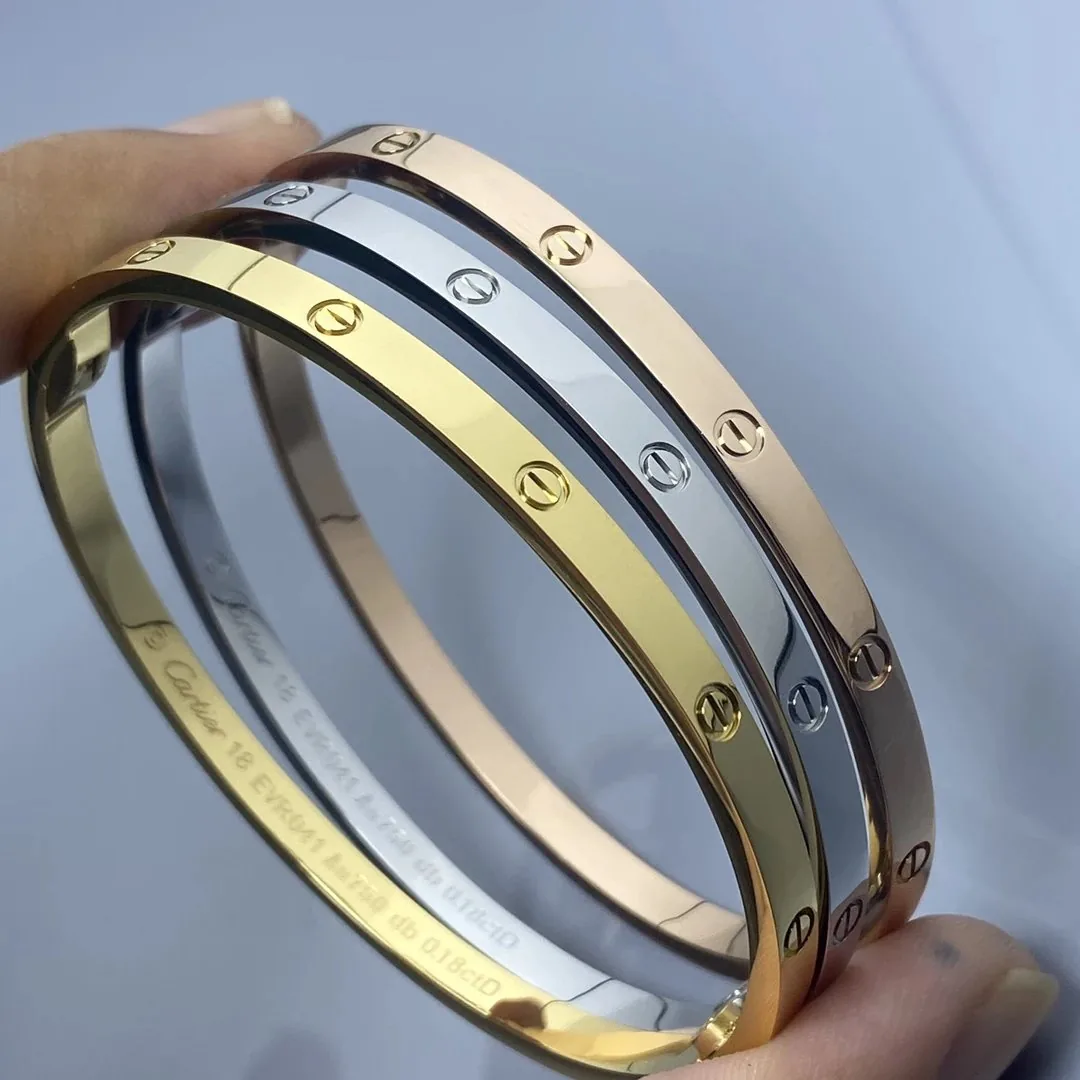 Slim Bracelet