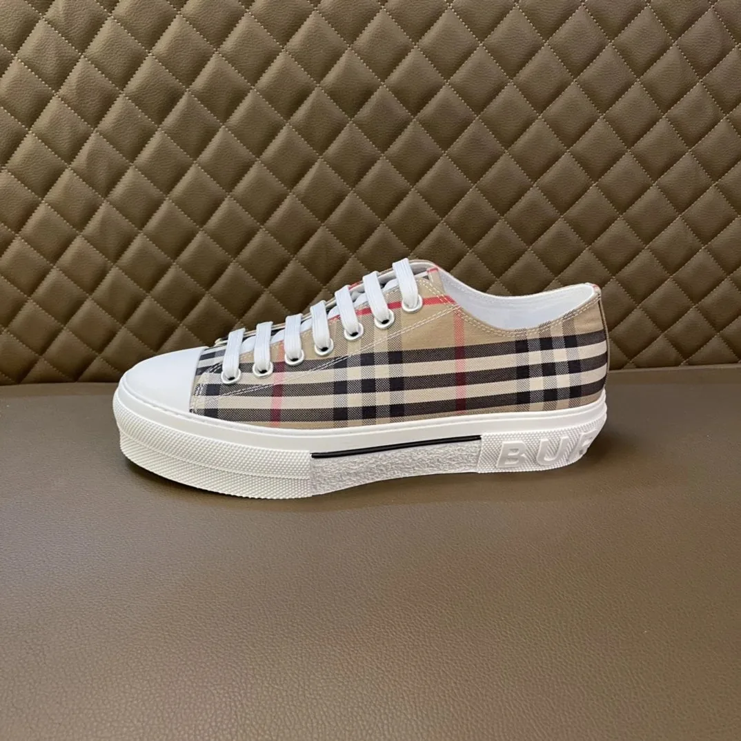 Burberry Grey Vintage Check Sneakers — QC