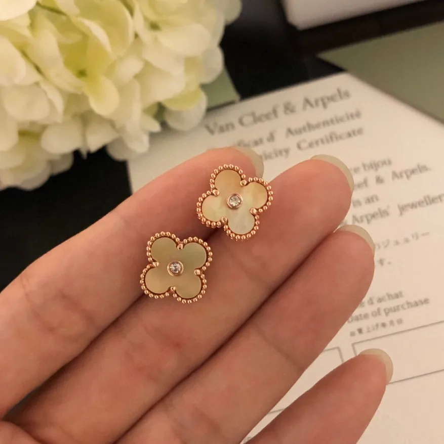 Stud Earrings — photo 8