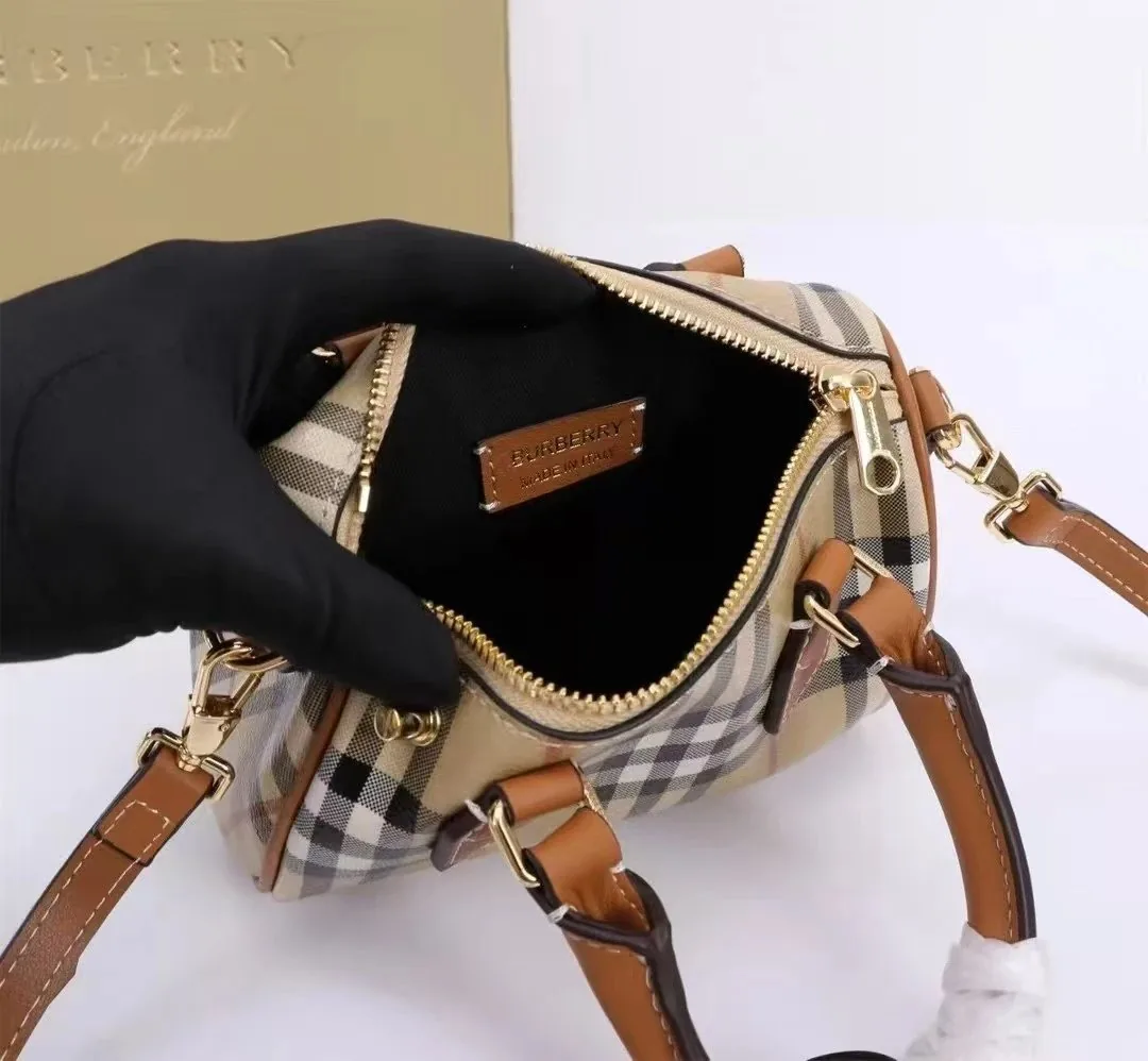 Balenciaga Leather Tote Bag — photo 3