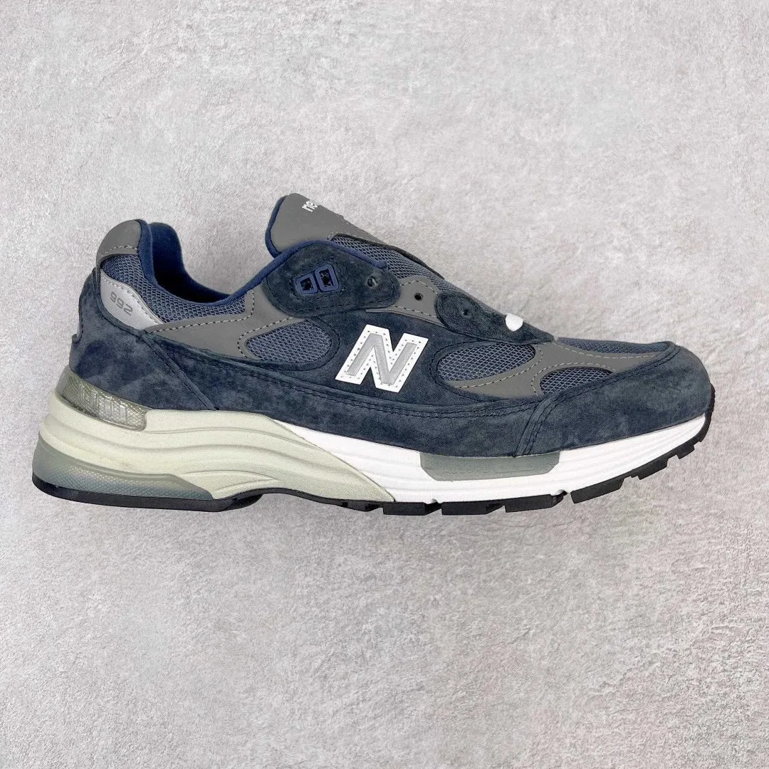 New Balance Grey Retro Sneakers — photo 7