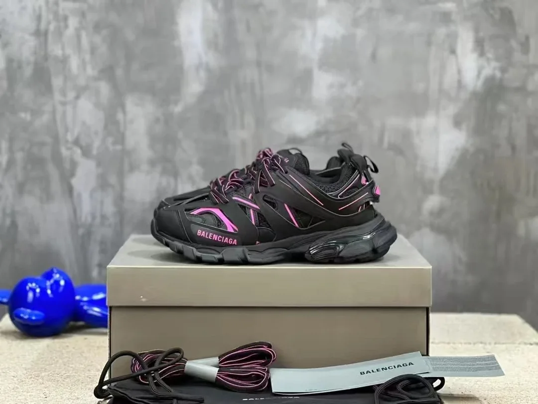 Balenciaga Track Trainer Sneakers — Photo 2