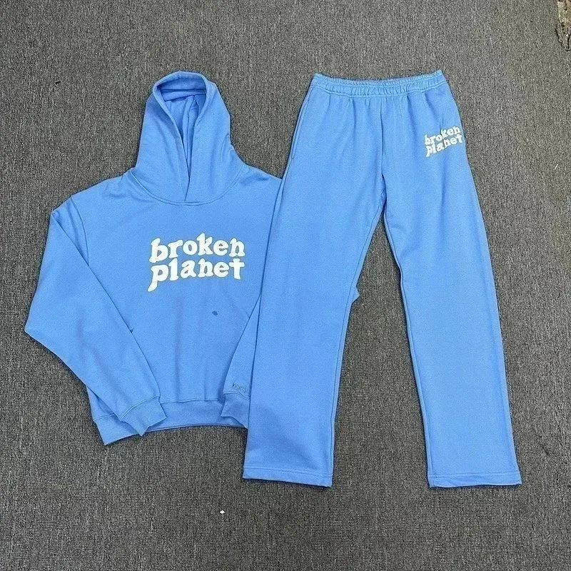 Two-Piece Set — Photo 11