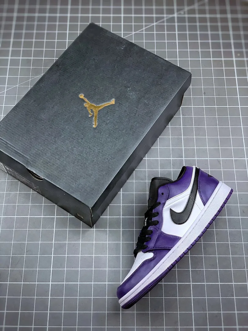 Air Jordan 1 Court Purple — photo 5