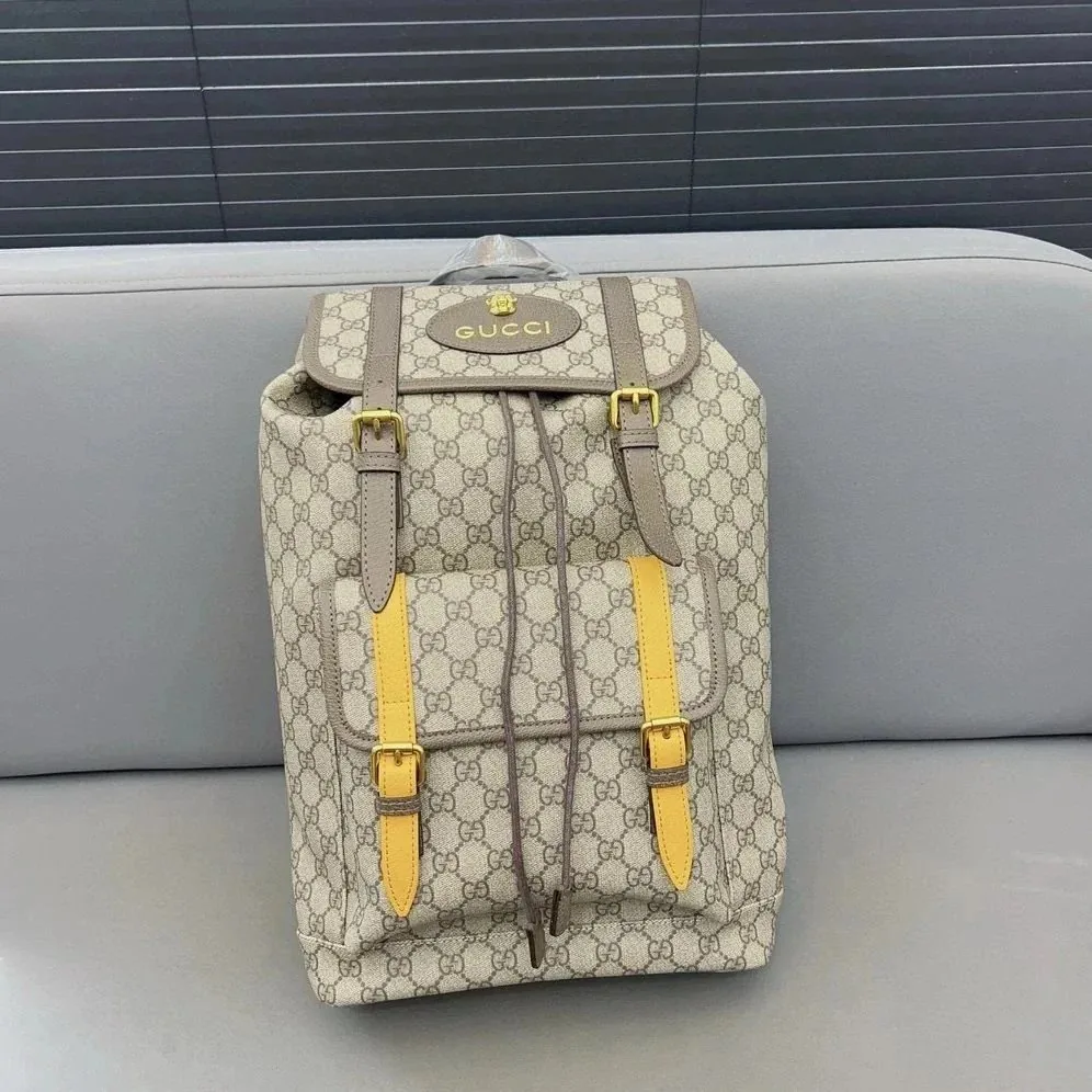 Backpack — Photo 10