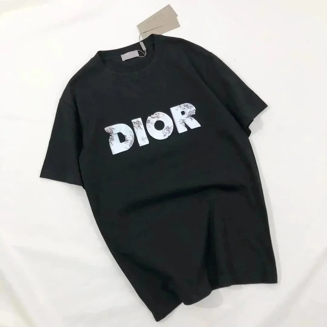 Minimal T-Shirt — QC