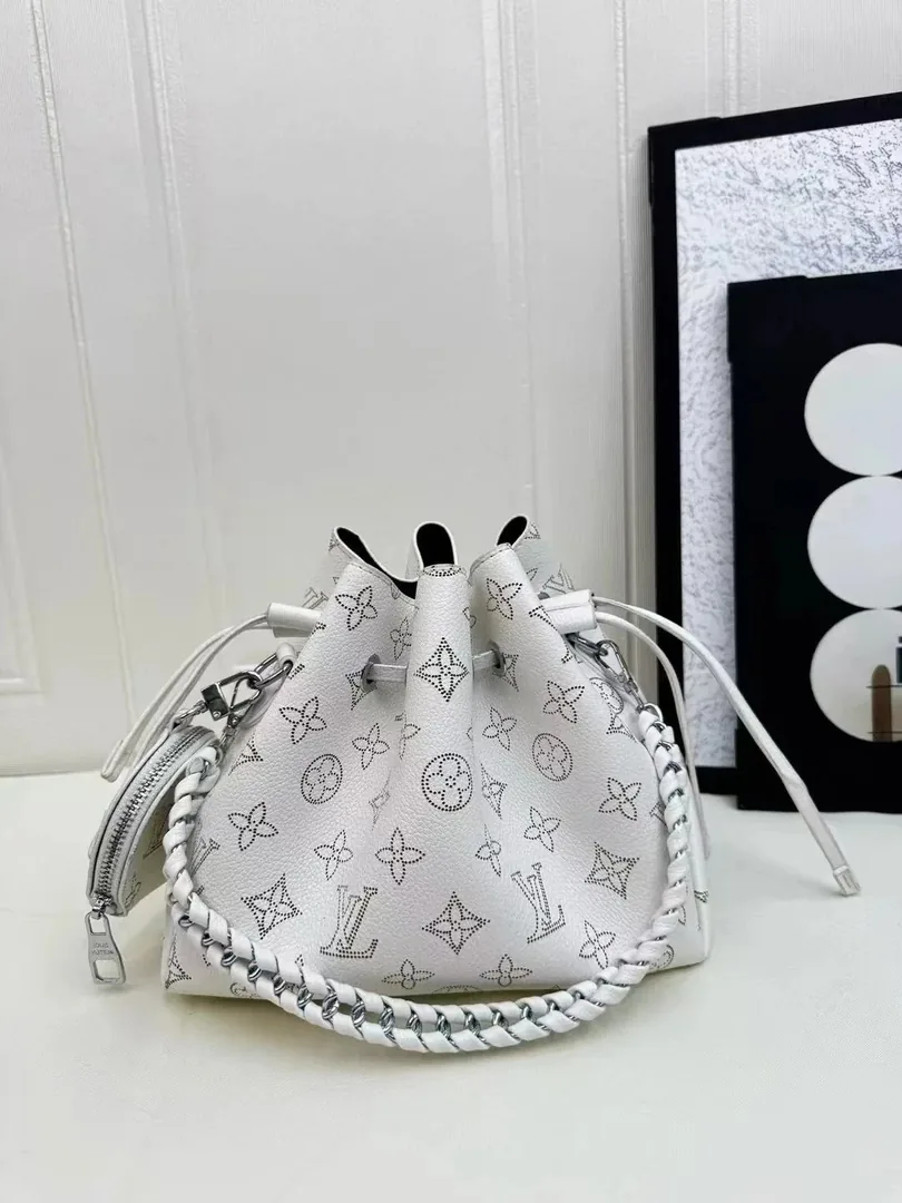 Handheld Crossbody Bag — Photo 11