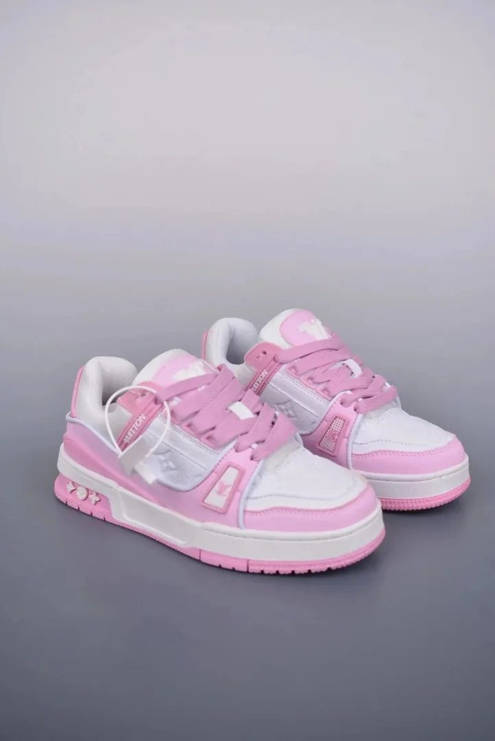 Louis Vuitton LV Trainer Maxi White Low-Tops — Photo 10