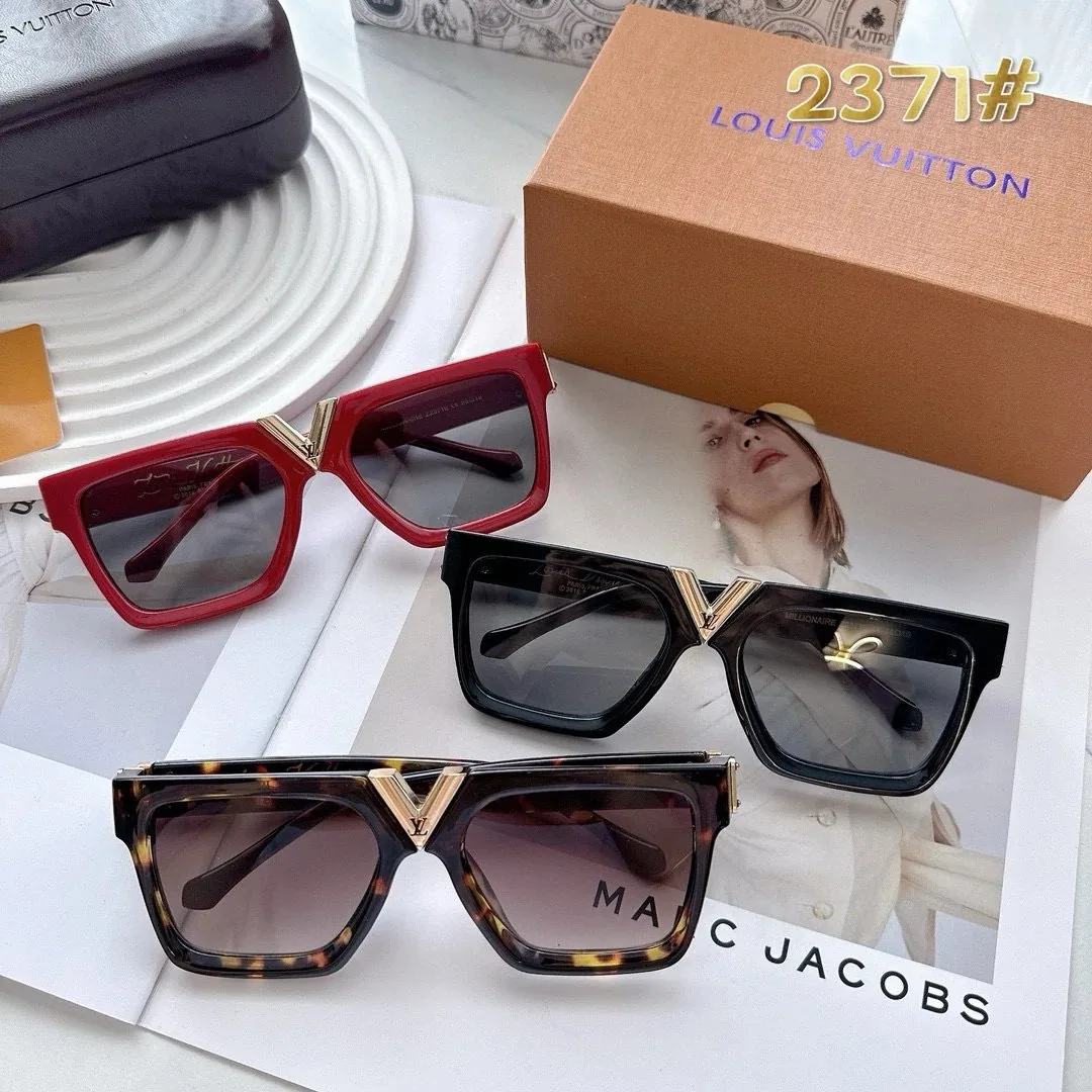 Accessory — Photo 7
