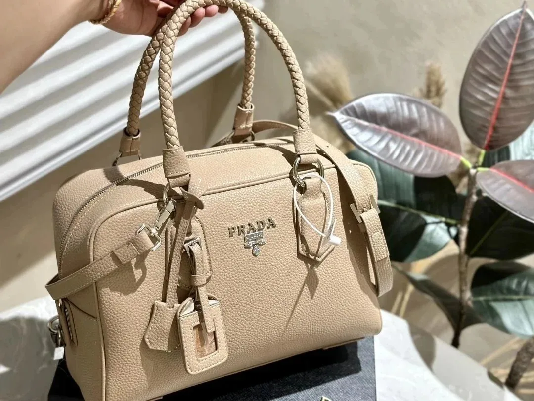 Tote Bag — Photo 2