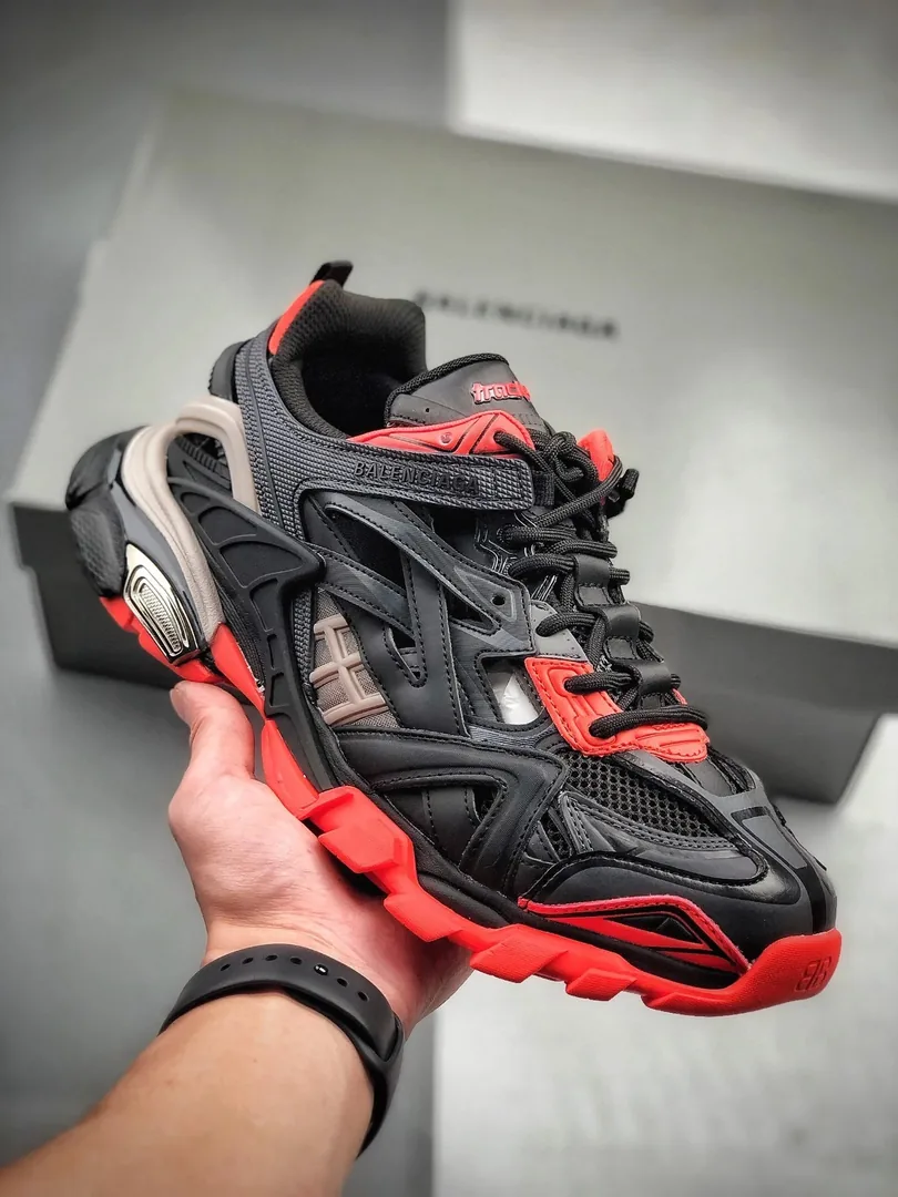 Balenciaga Track 2 Bag — Photo 8