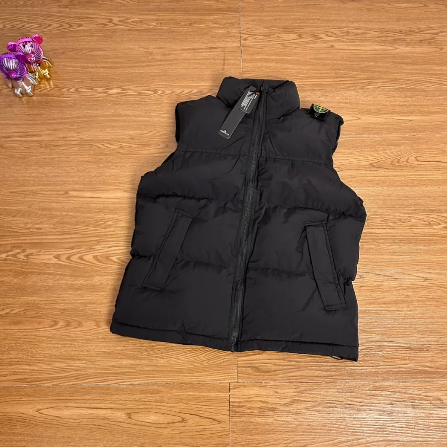 Padded Down Vest — Photo 4