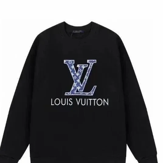 Louis Vuitton Logo Sweatshirt Collection — Photo 7