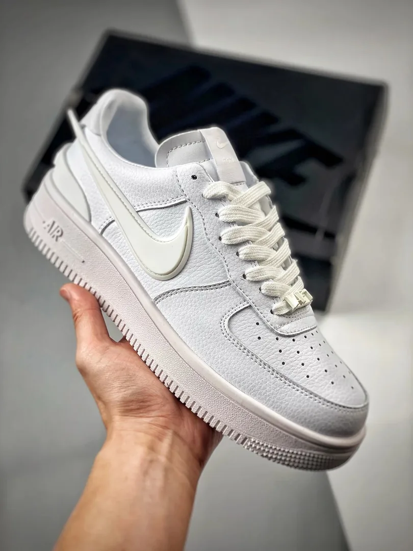 Nike Air Force 1 SP — QC