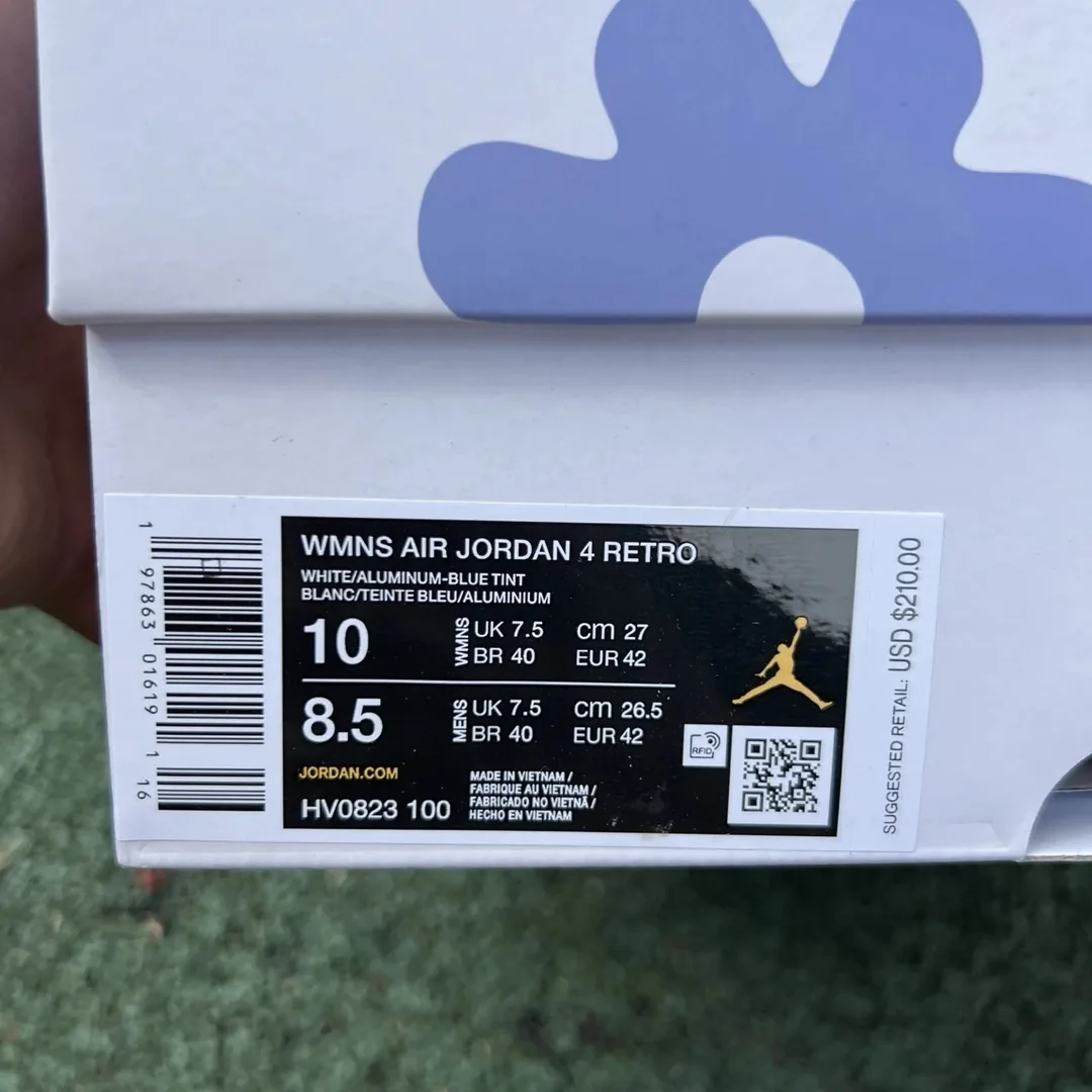 Air Jordan 4 Forget Me Not — photo 10