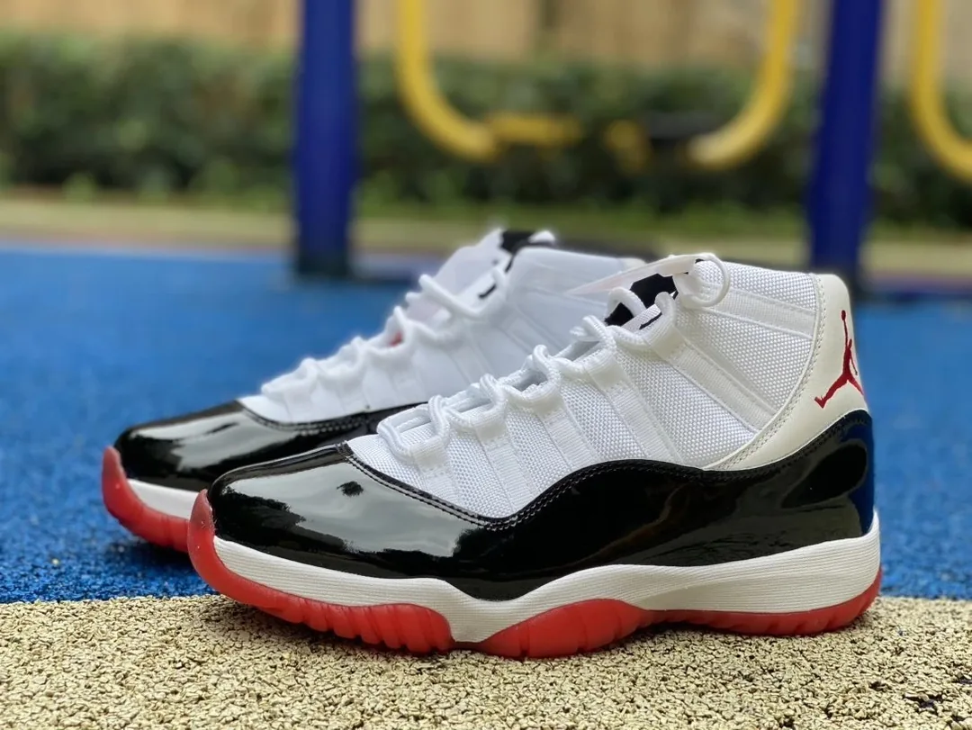 Air Jordan 11 Blue Sneakers — QC