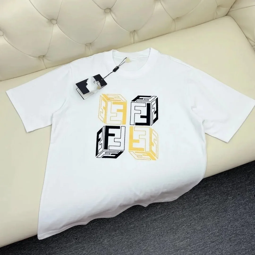 Breathable Short-Sleeve Tee — Photo 9