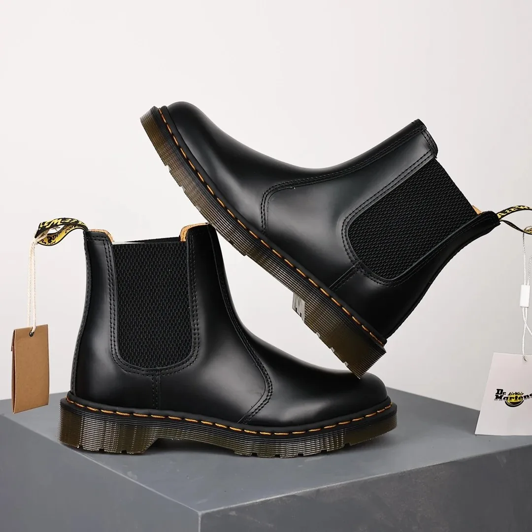 Dr. Martens 1460 Dr. Black Leather Sneakers — QC