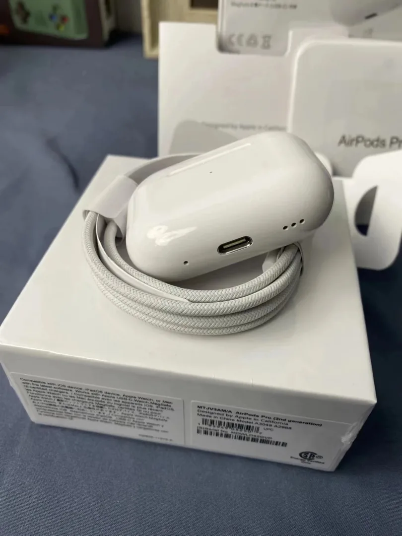 Blue Wireless Earbuds Gen 6 — Photo 5