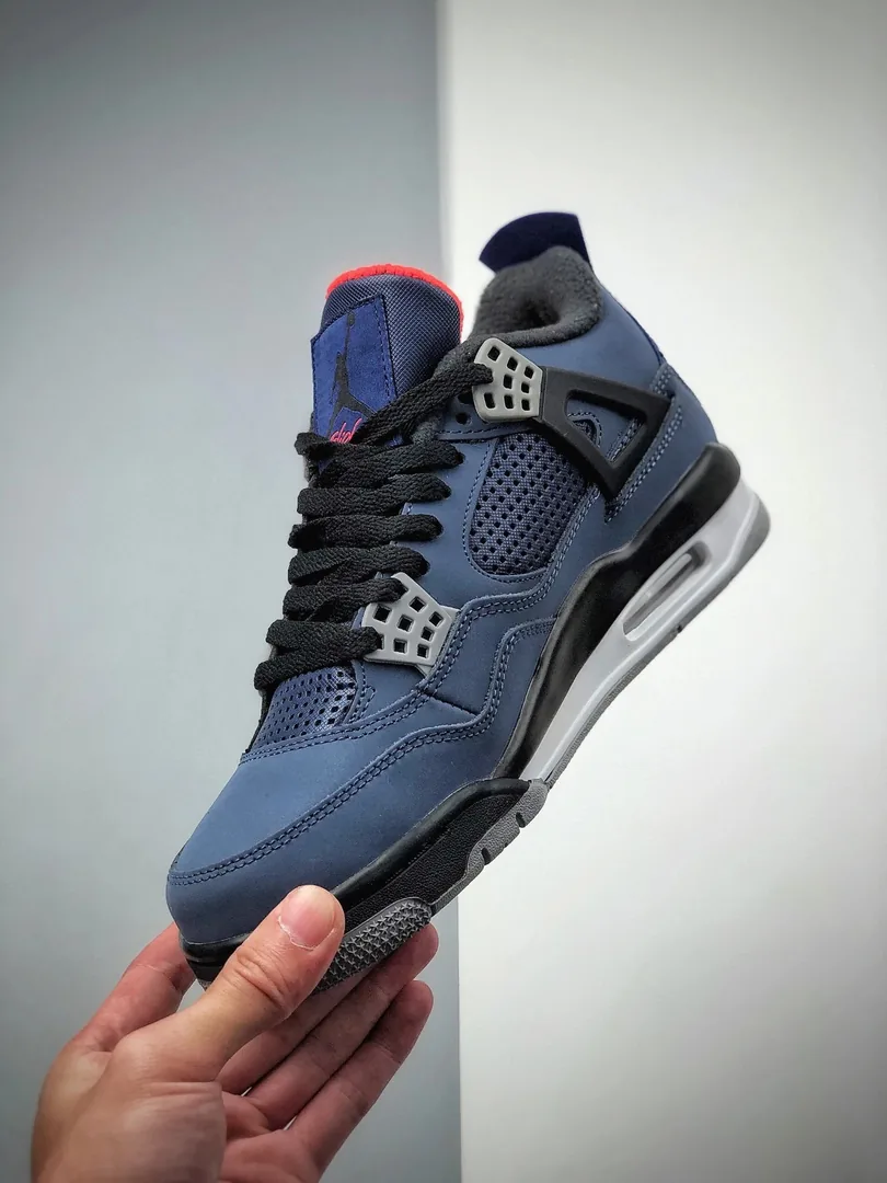 Air Jordan 4 WNTR Loyal Blue — Photo 3