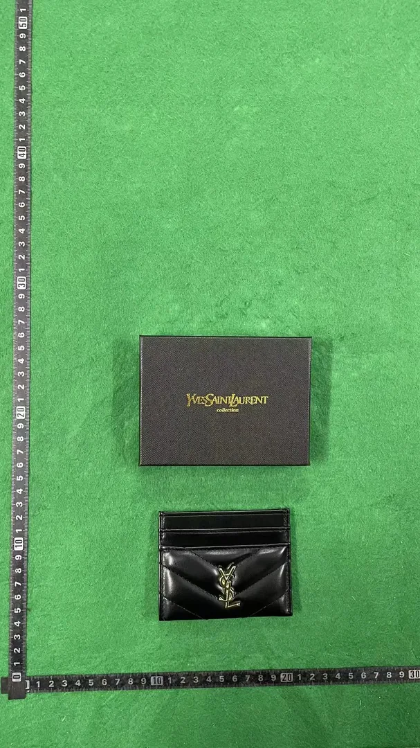 Card Holder Wallet — Photo 13