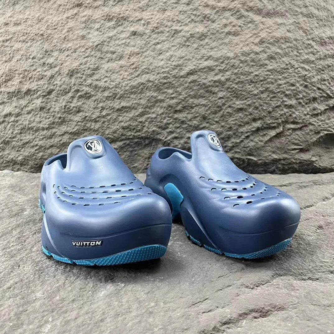 Shark Clog Slides — photo 5