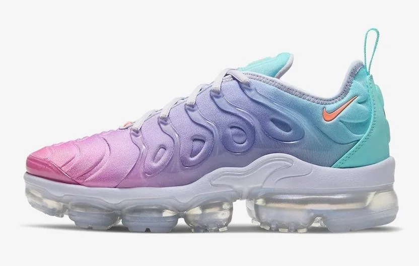 Nike Air VaporMax Plus Lace-Up Sneakers — Photo 11