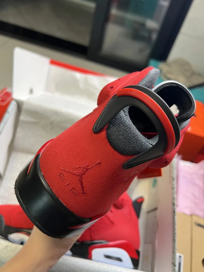 Air Jordan 6 OG Red — QC