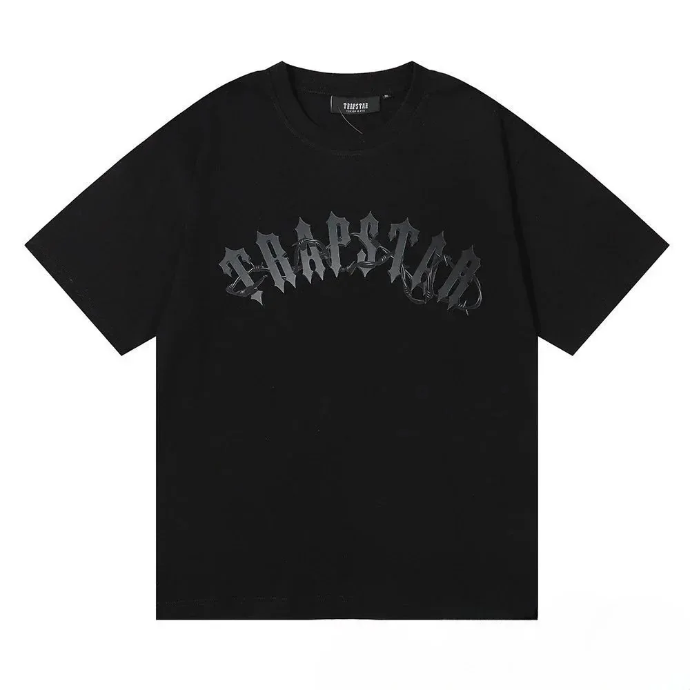 Print T-Shirt — Photo 9