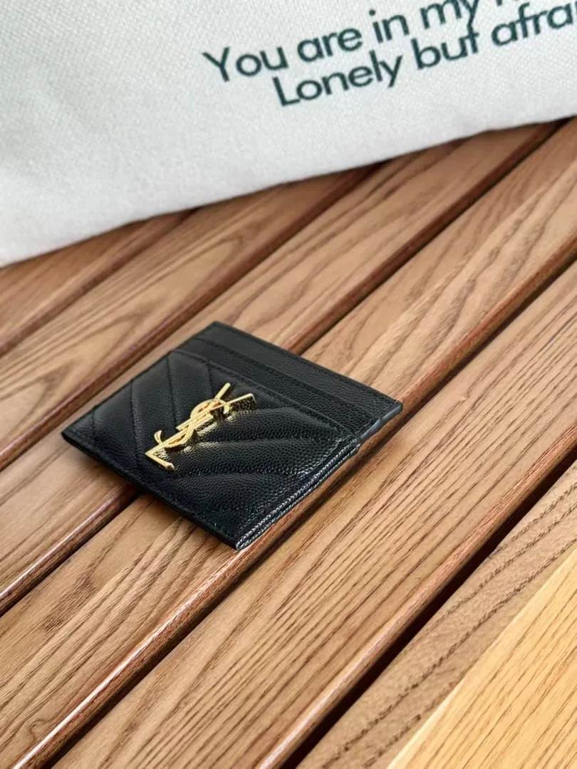 Card Holder — Photo 15