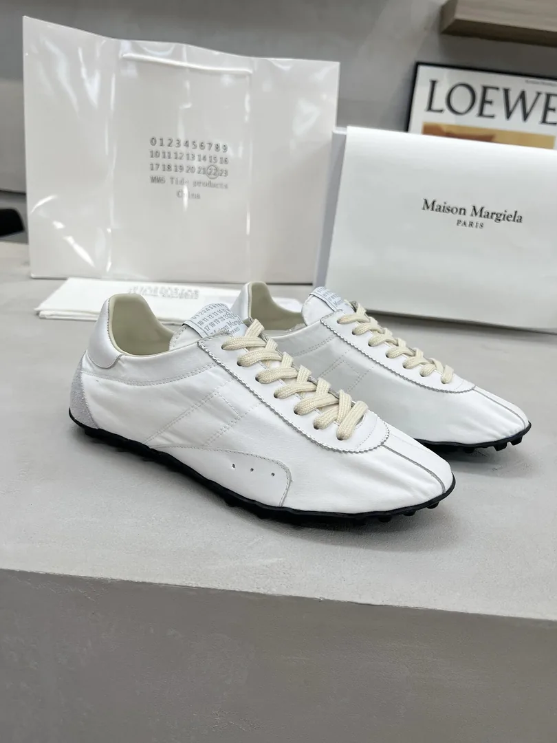 Maison Margiela Leather High-Top Sneakers — photo 2