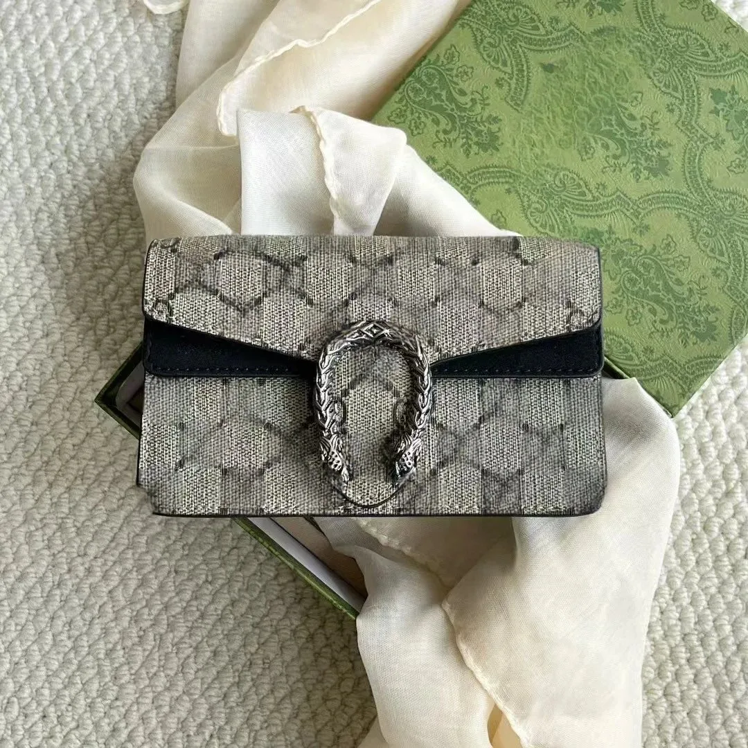 Gucci Small Crossbody Bag — photo 12