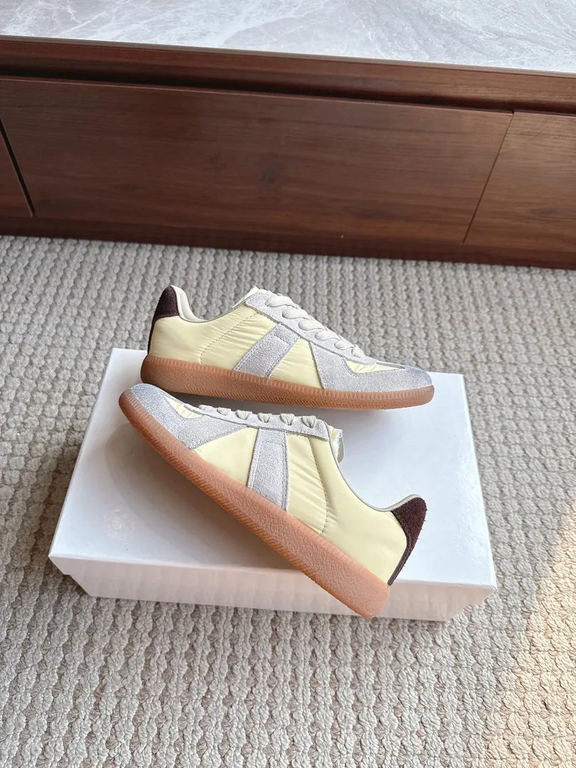 Maison Margiela Replica Black Basic Trainers — QC