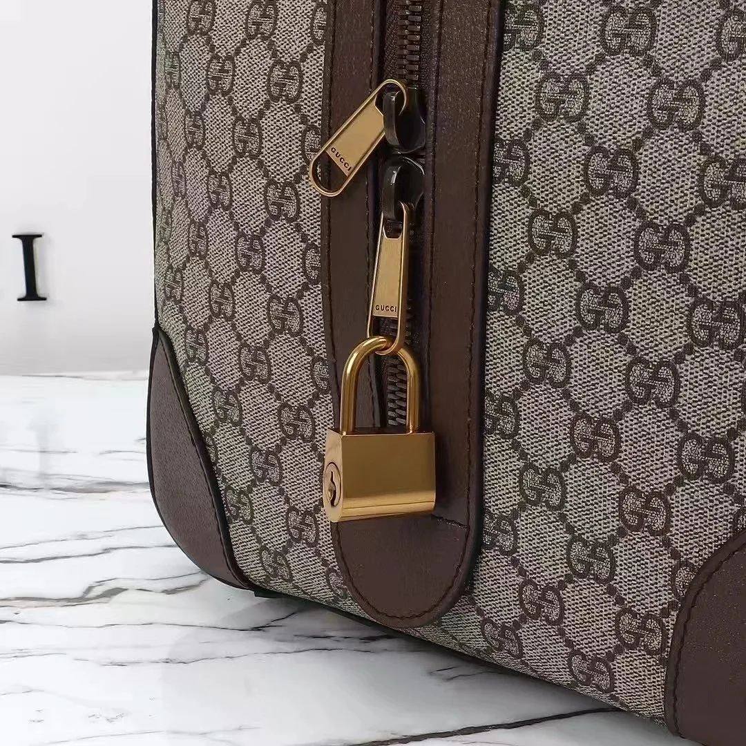 Gucci Leather Purse — Zdjęcie 7