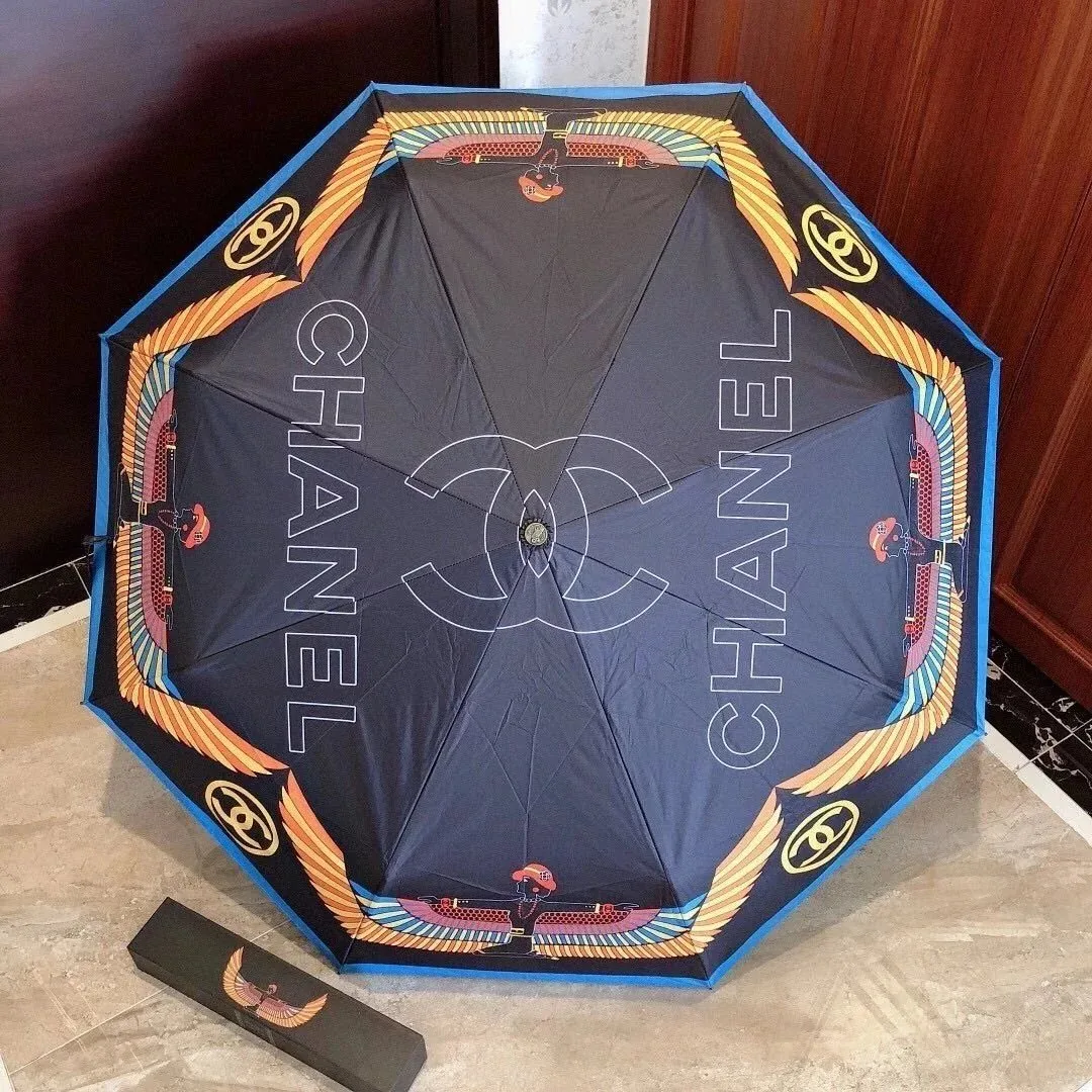 Chanel Umbrella — photo 10