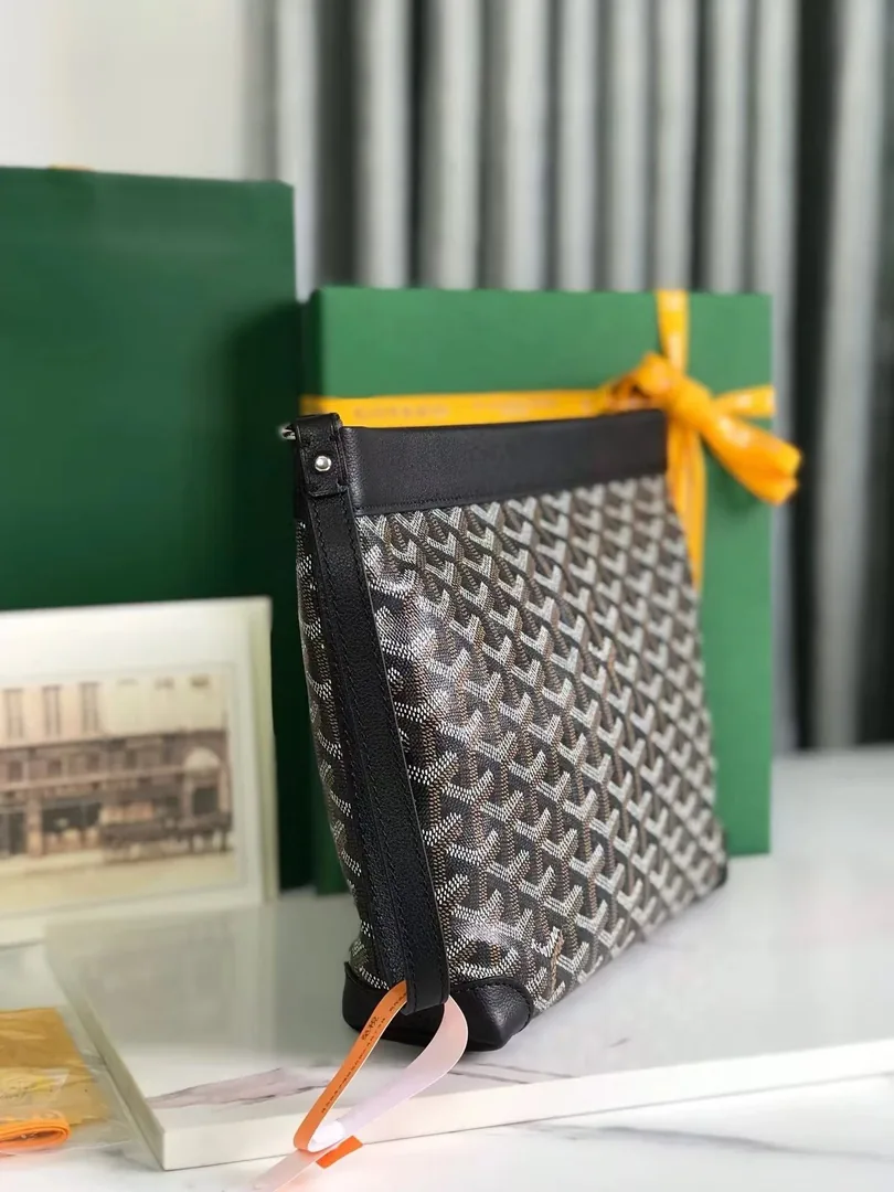 Goyard Conti Pouch — QC