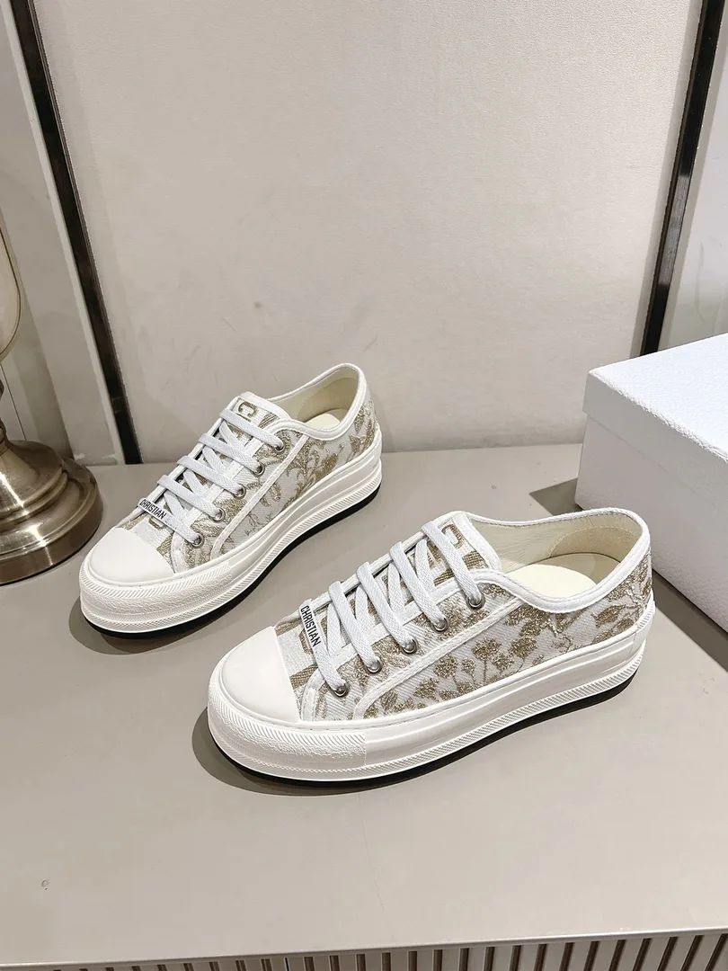 Dior Walk'n'Dior Walk'n' Oblique Velcro Sneakers — Photo 10