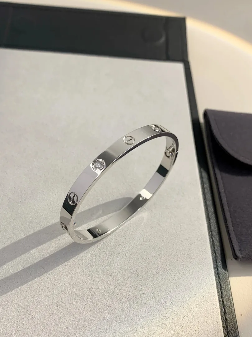 Cartier Love Bracelet — photo 8