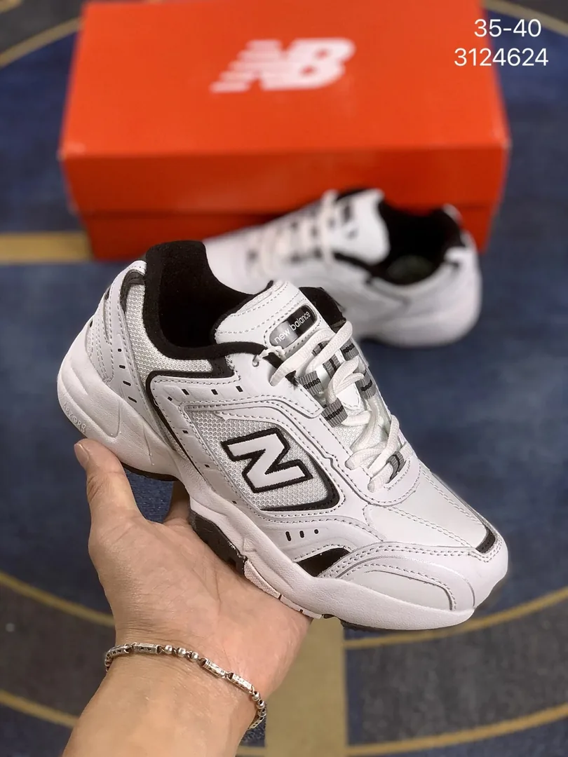 New Balance White Bow WX452 Sneakers — Photo 2