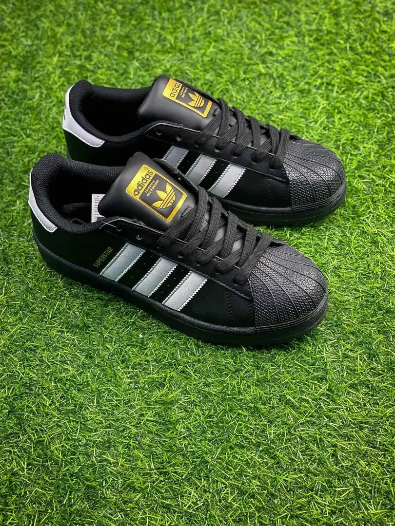 Adidas Superstar Sneakers — Photo 14