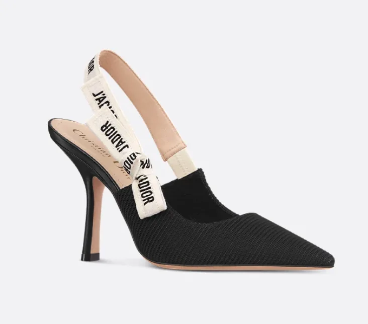 High Heels — Photo 3
