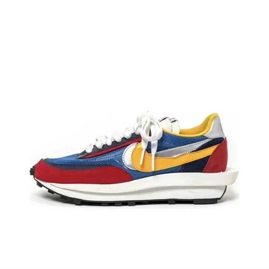 Nike Sacai LDWaffle Multicolor Low-Top Trainers — Photo 15