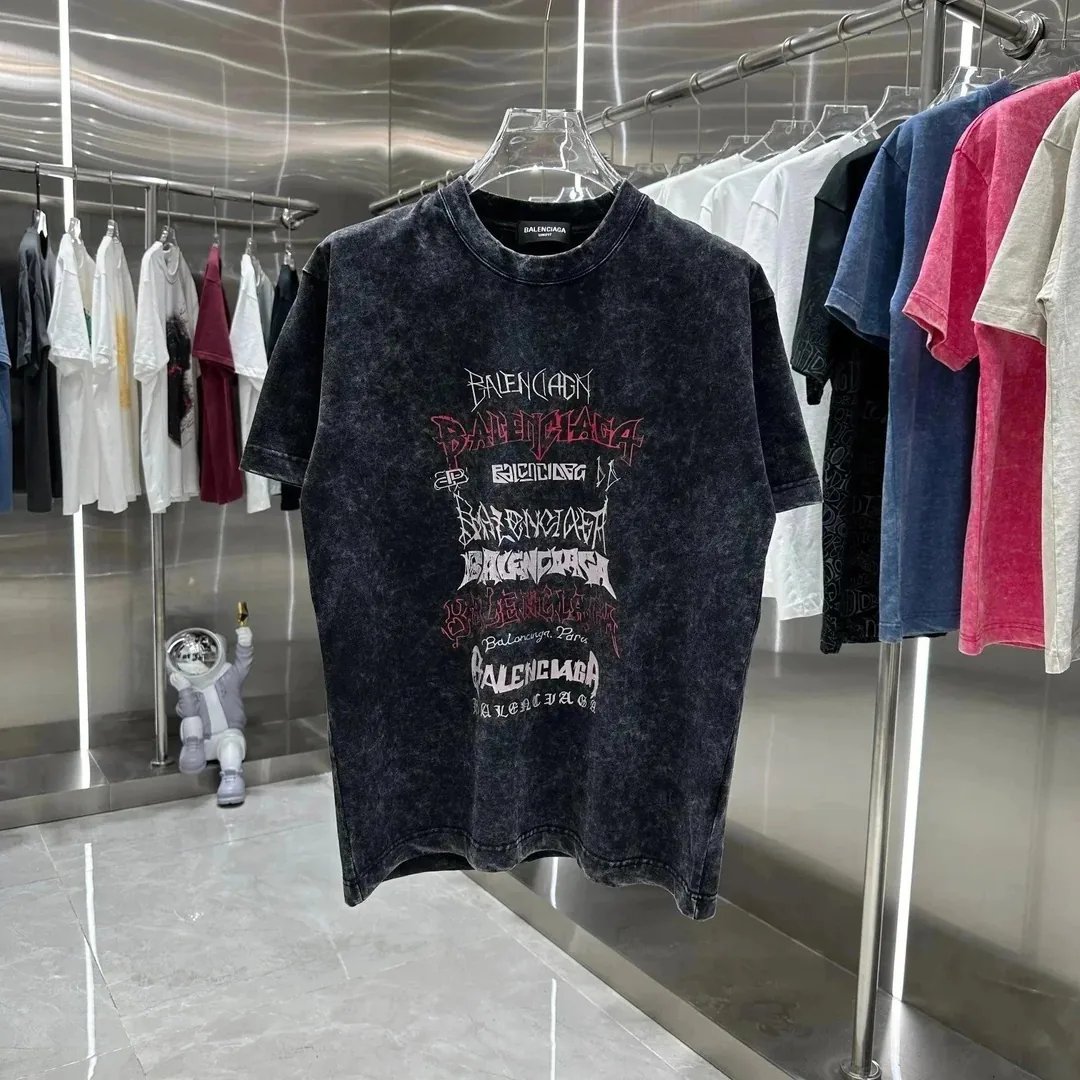 Balenciaga Logo T-Shirt Collection — QC