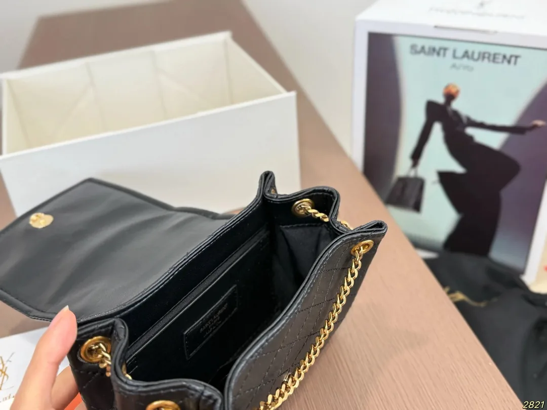 Saint Laurent Handbag — photo 5