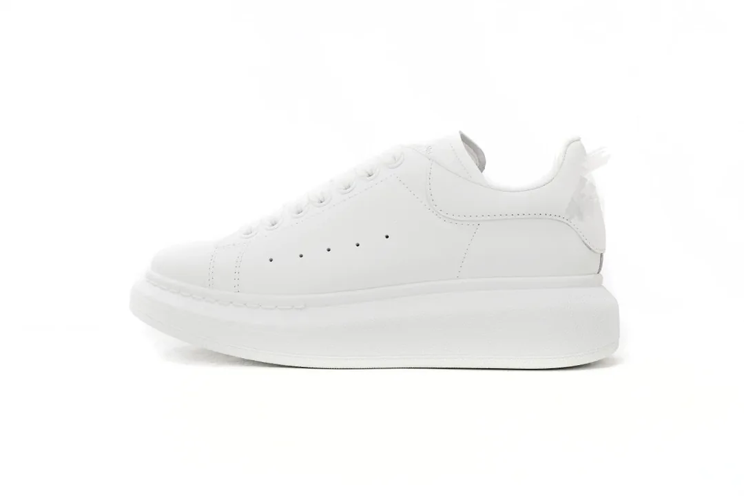Alexander McQueen Oversized Sneaker Low-Top Sneakers — QC