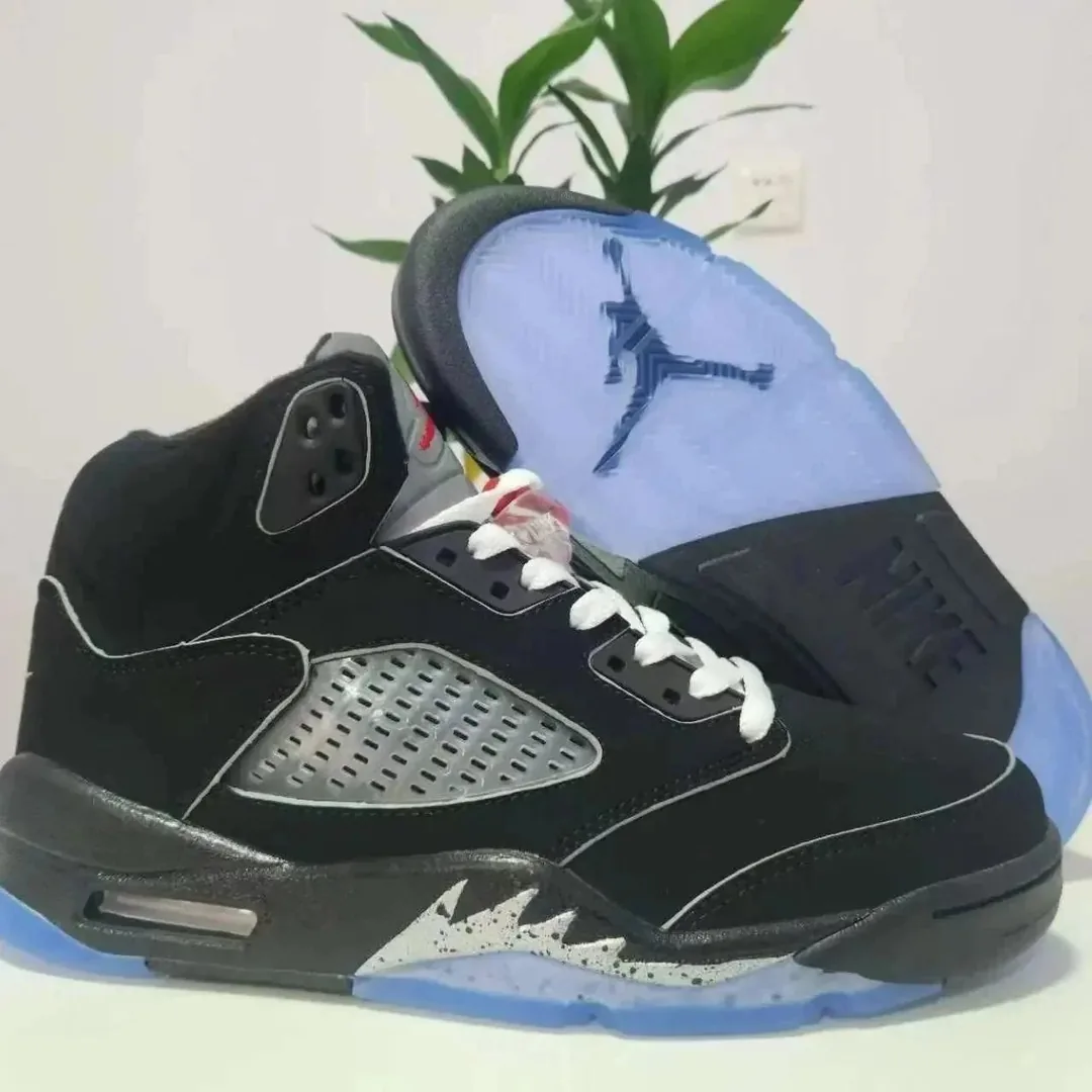 Jordan 5 Black Court Trainers — Photo 12