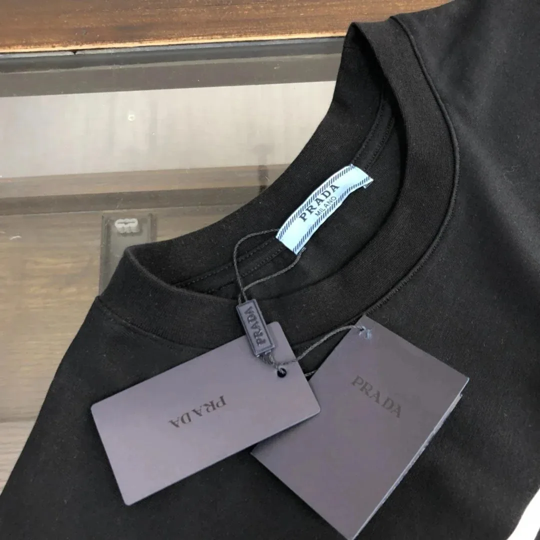 Prada Milano Logo T-Shirt Collection — Photo 7