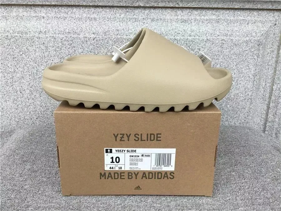 Yeezy Slide Black Foam Sandal — QC
